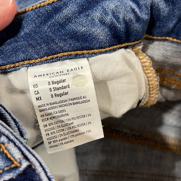 American Eagle High Rise Jegging Size 0 - Picture 6 of 6